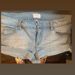 mid rise shorts juniors